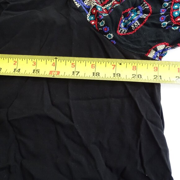 Emery Rose Black Tunic Top Women Size XL Colorful Printed Short Sleeves Boho - Picture 5 of 8